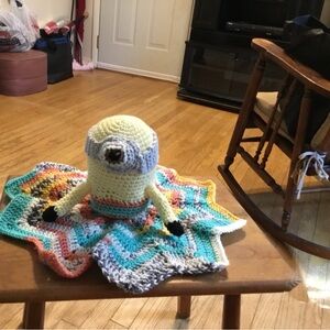 Minion snuggle blanket